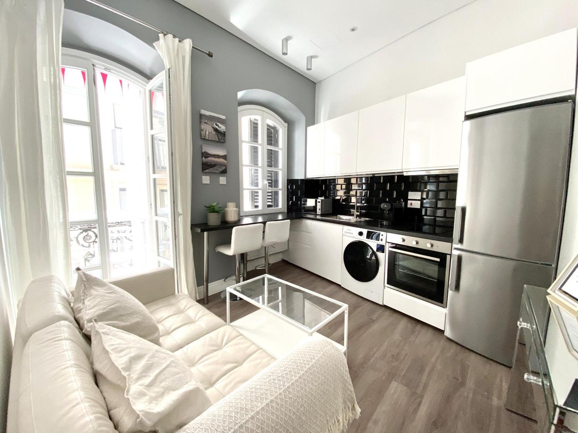 Fabulous City Centre Apartment - Grand Central House 지브롤터 외부 사진
