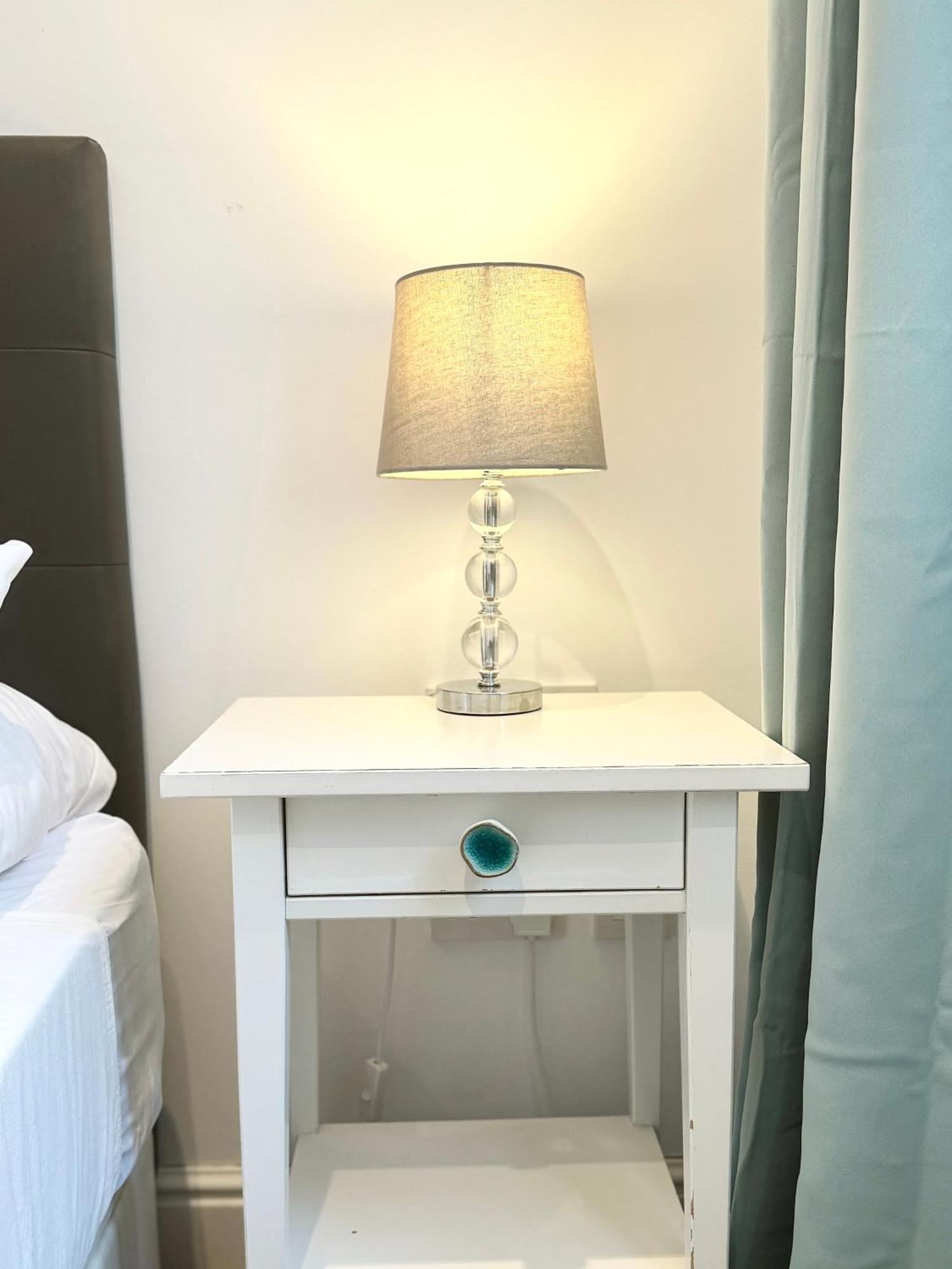 Fabulous City Centre Apartment - Grand Central House 지브롤터 외부 사진