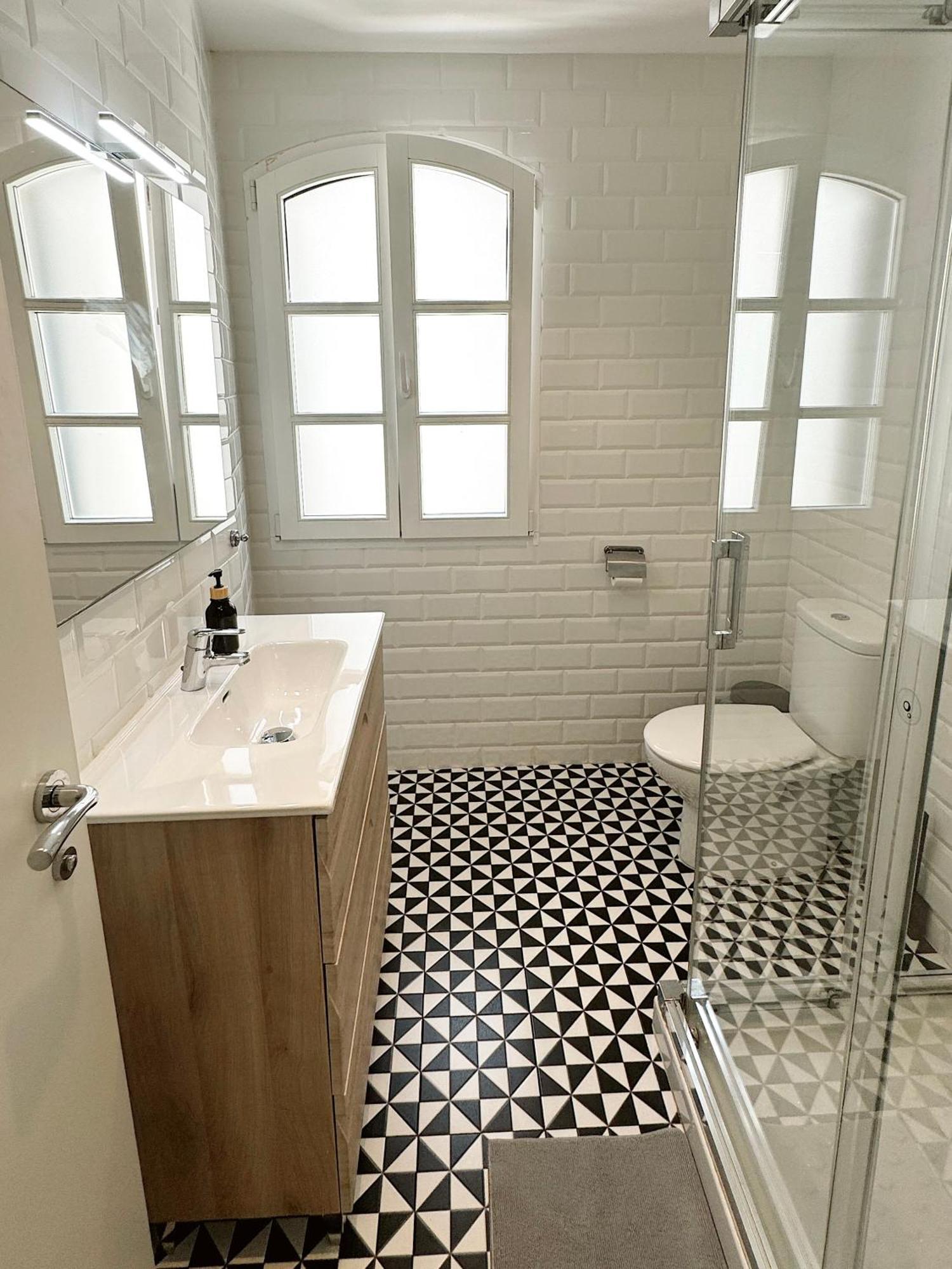 Fabulous City Centre Apartment - Grand Central House 지브롤터 외부 사진