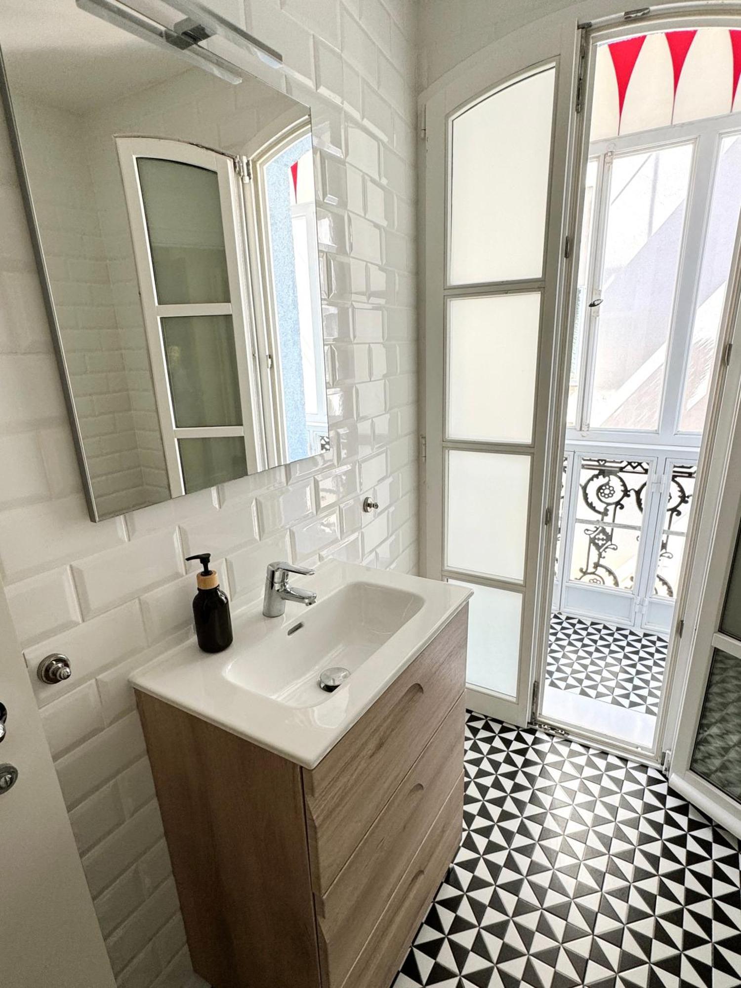 Fabulous City Centre Apartment - Grand Central House 지브롤터 외부 사진