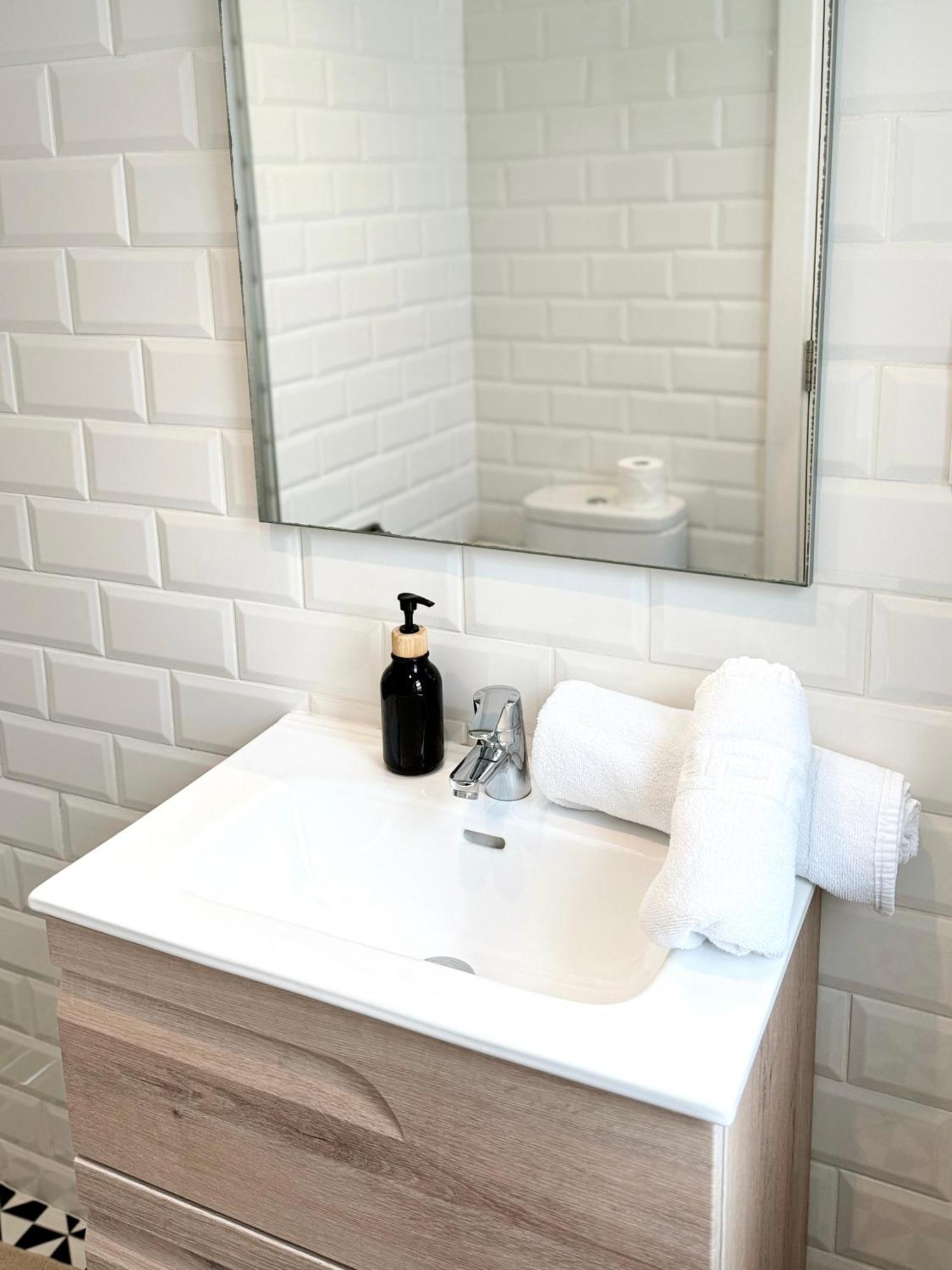 Fabulous City Centre Apartment - Grand Central House 지브롤터 외부 사진
