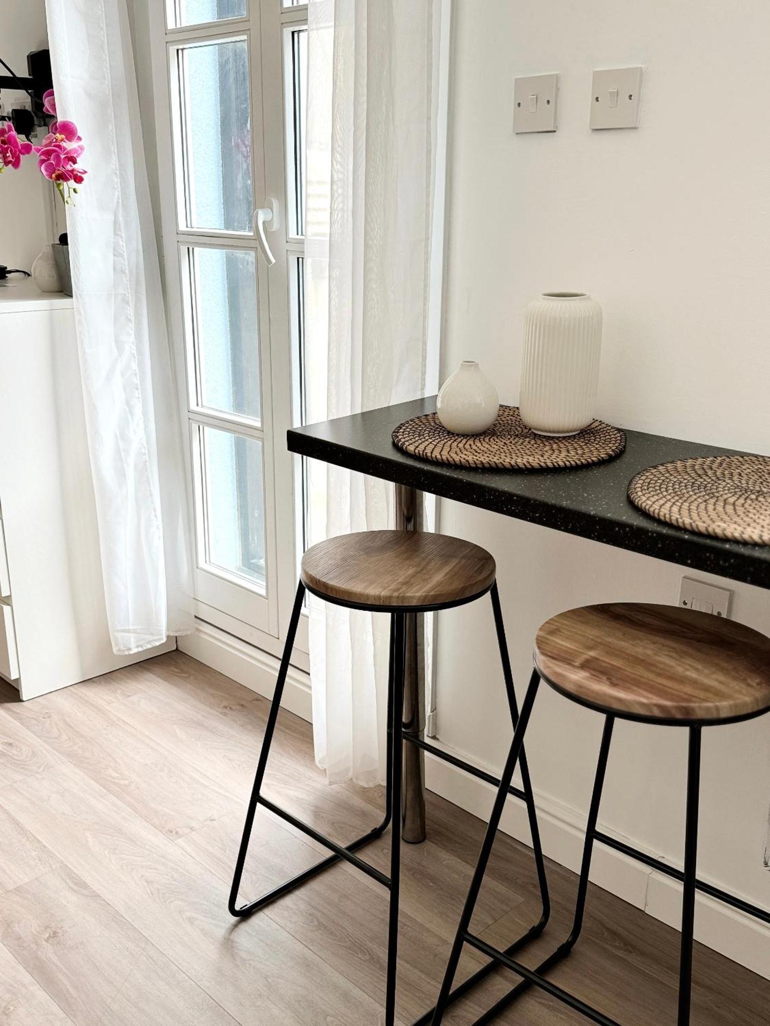 Fabulous City Centre Apartment - Grand Central House 지브롤터 외부 사진